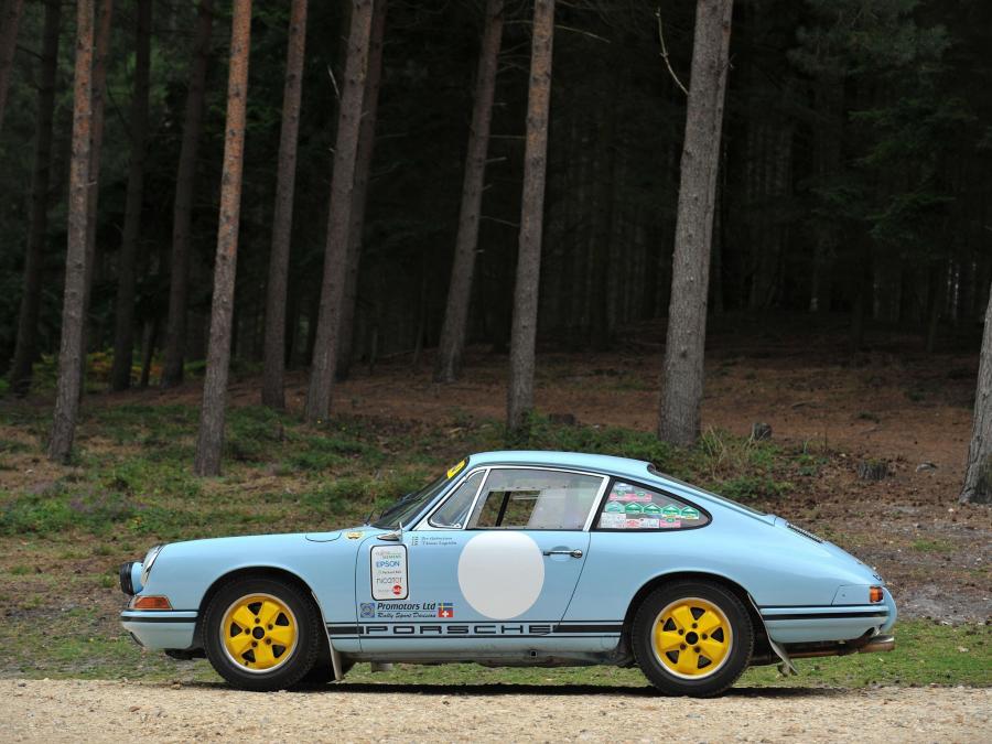  Porsche 911 SWB FIA Rally Car 1965 года  (фото 2 из 9)